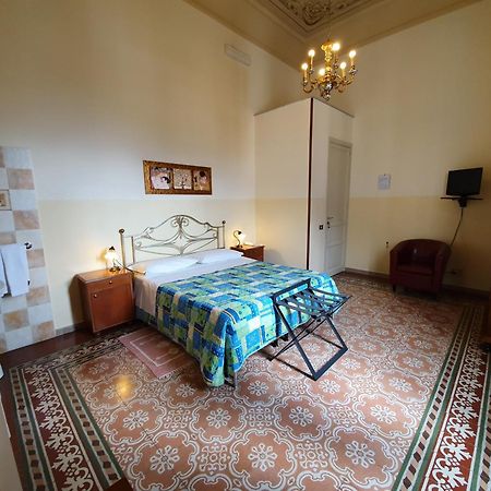 Albergo Cavour باليرمو المظهر الخارجي الصورة
