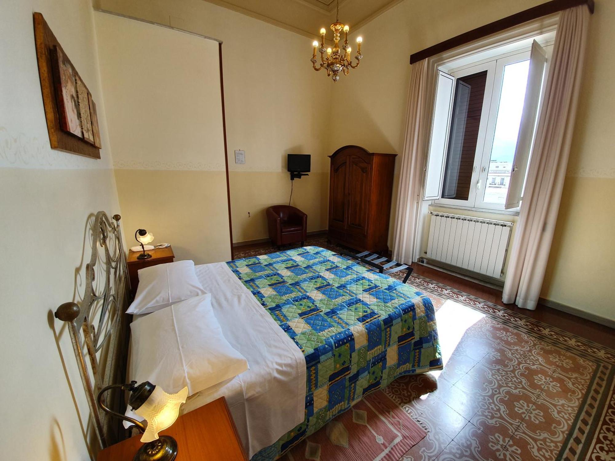 Albergo Cavour باليرمو المظهر الخارجي الصورة